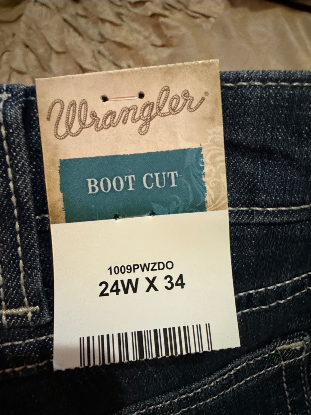 Wrangler Women’s Dark Blue Boot Cut Jeans - Picture 2 of 6